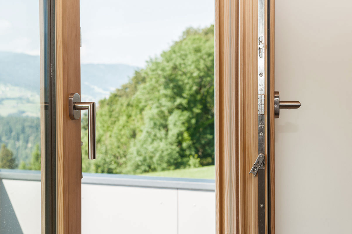Holzfenster